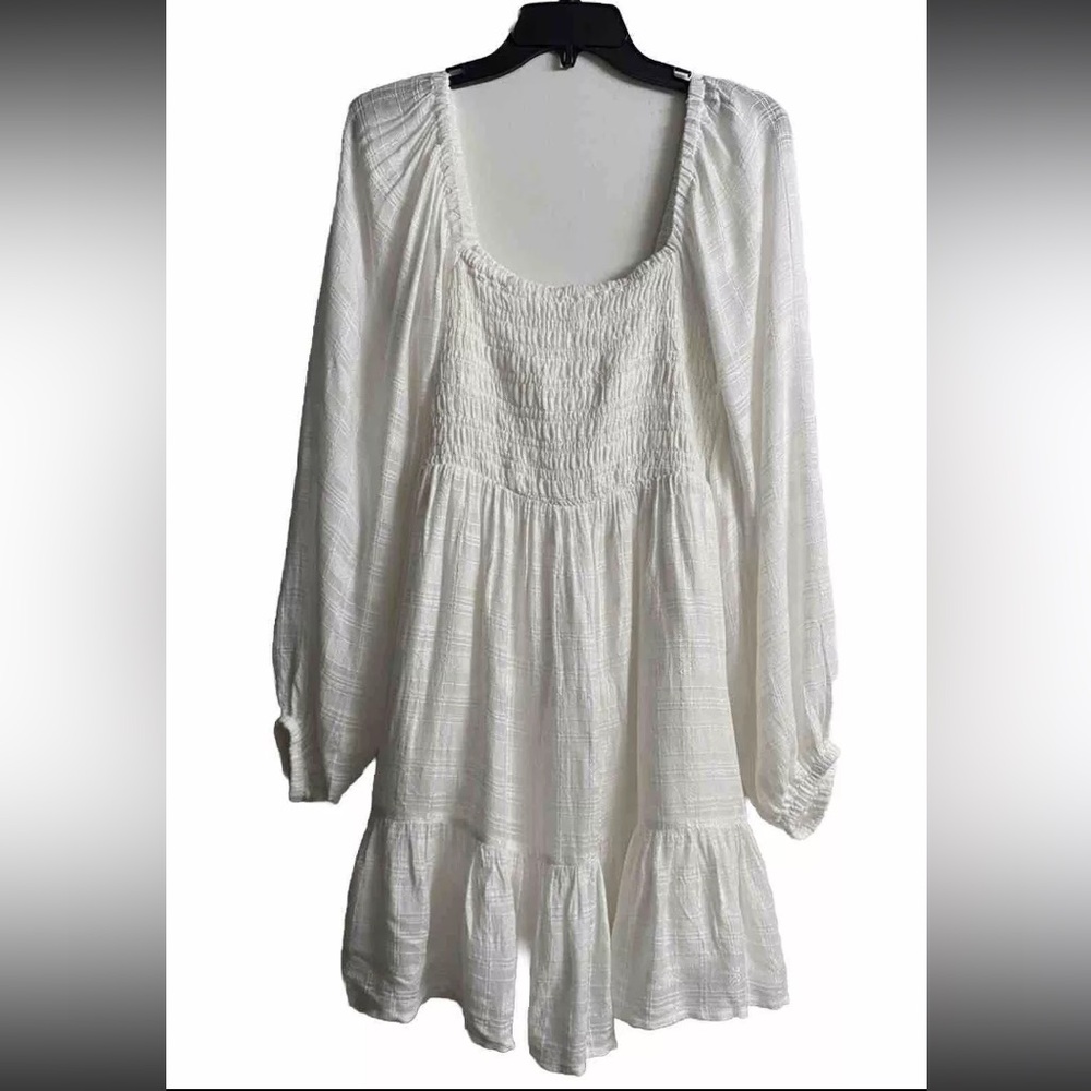 L*Space White Mini Dress/Swim Coverup Size Large Smocked Fun & Flirty